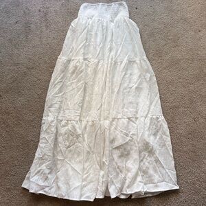 XS white maxi skirt